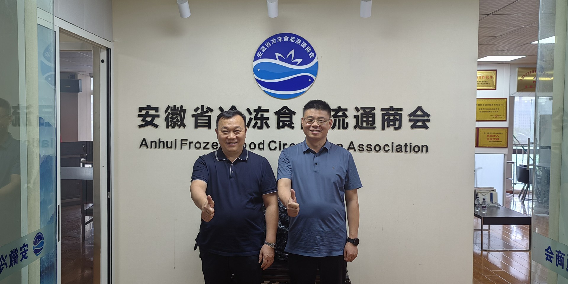 1719019744957440.jpg 1719019744957440.jpg